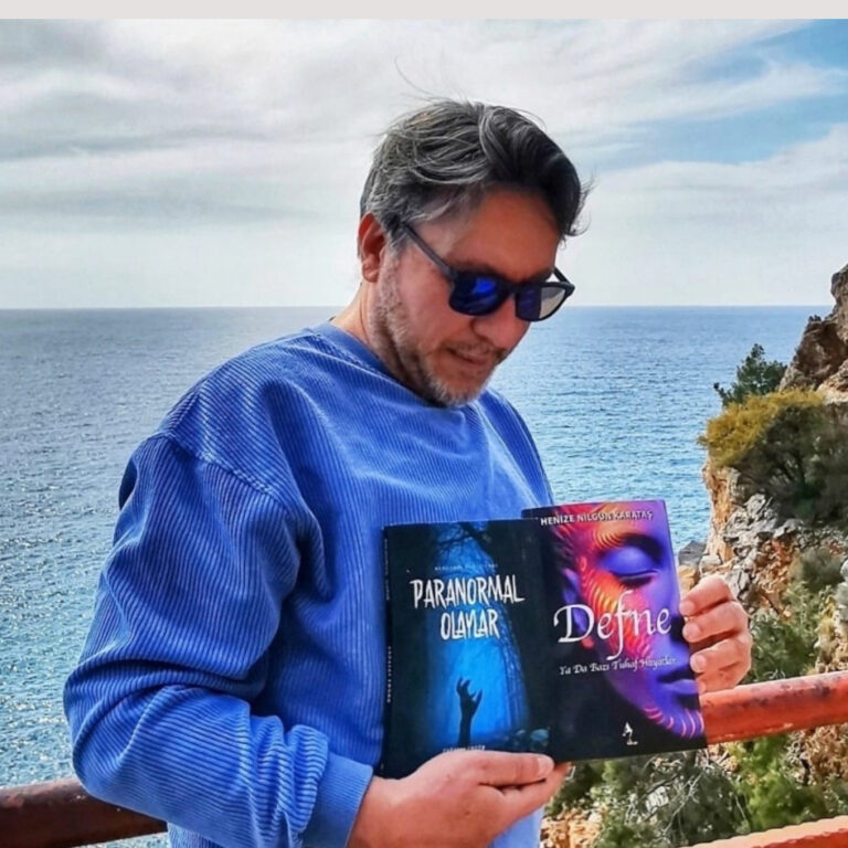 Defne’nin tuhaf hayatından paranormal hikayelere iki kitap üzerine…